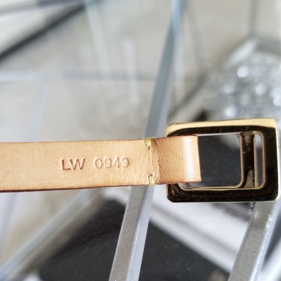 Louis Vuitton Vintage Leather Thin Waist Belt. Size S main image 11
